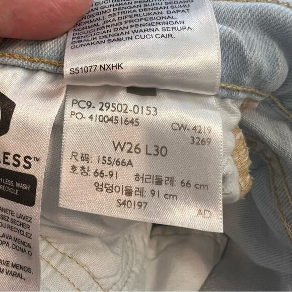 Levi's 501 Tip Of The Iceberg Skinny Jeans Size 26 x 30 - Picture 7 of 15
